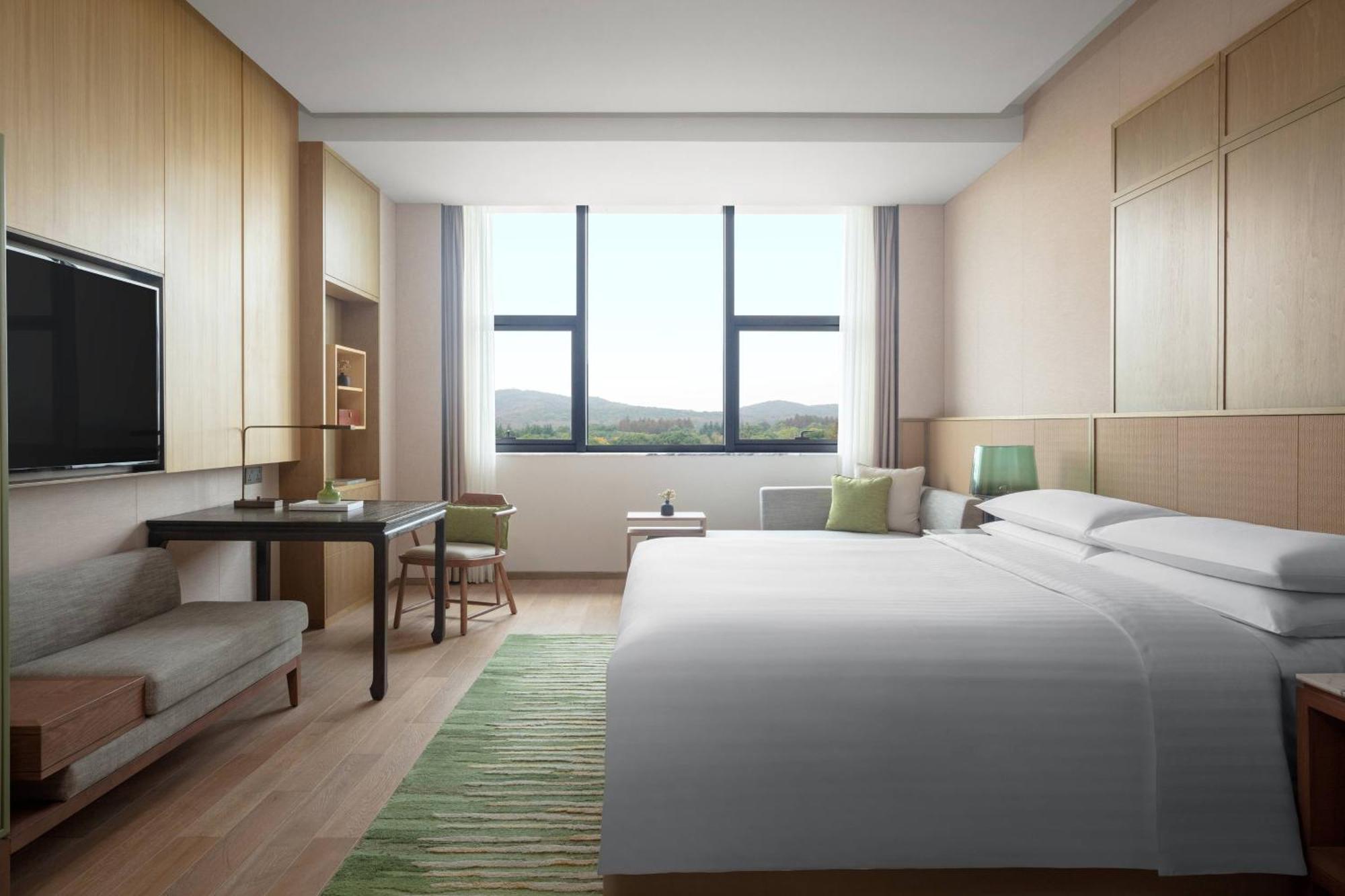Wuxi Marriott Hotel Lihu Lake Exterior photo
